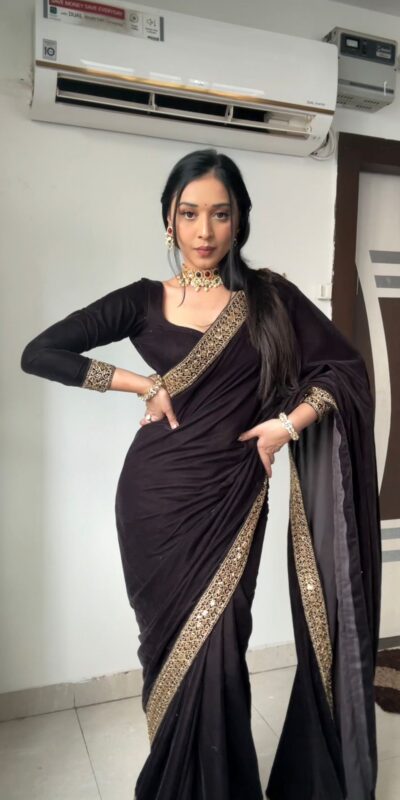 Black 9000 Velvet With Embroidery Lace Border Saree | Sarees, Bollywood Sarees, Creative Sarees, Designer Sarees, Embroidered Sarees, Ethnic Saree, Modern Digital sarees, Party Wear Sarees