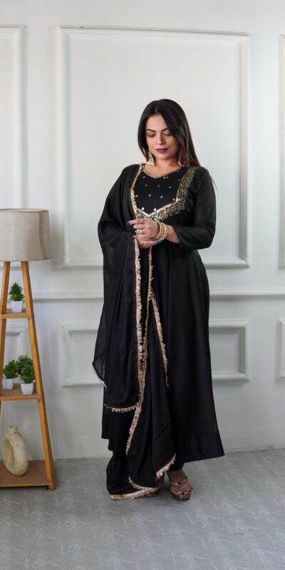 Black Star Georgette Embroidery Work Anarkali Gown | Gowns, Bollywood Gowns, Creative Gowns, Designer Gowns, Embroidered Gowns, Party Wear Gowns