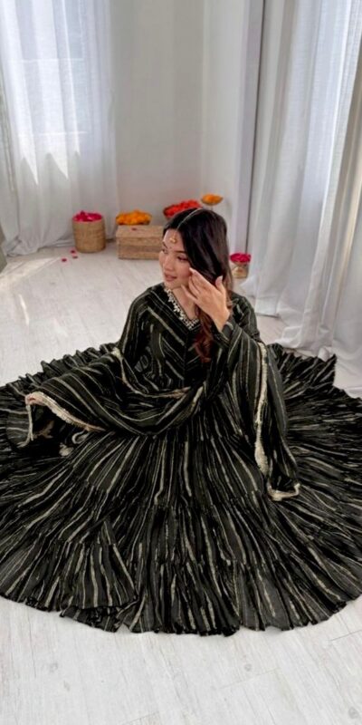 Graceful Black Mal Chanderi Mirror Lace Work Gown | Gowns, Bollywood Gowns, Creative Gowns, Designer Gowns, Embroidered Gowns, Party Wear Gowns