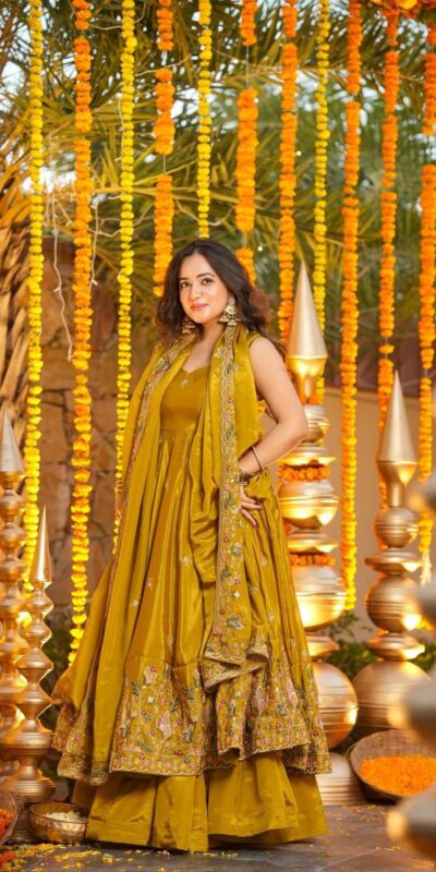Mastered Natural Crap Silk Embroidery Work Anarkali Suit | Anarkali Suits, Bollywood Anarkali, Creative-Anarkali, Designer Anarkali, Embroidered Anarkali, Party Wear Anarkali