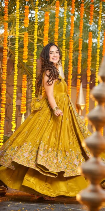 Mastered Natural Crap Silk Embroidery Work Anarkali Suit | Anarkali Suits, Bollywood Anarkali, Creative-Anarkali, Designer Anarkali, Embroidered Anarkali, Party Wear Anarkali