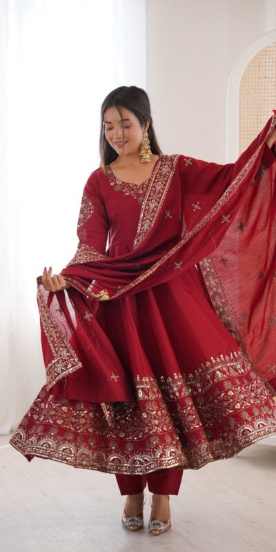 Nice Maroon Roman Silk Embroidery Work Gown | Gowns, Bollywood Gowns, Creative Gowns, Designer Gowns, Embroidered Gowns, Party Wear Gowns