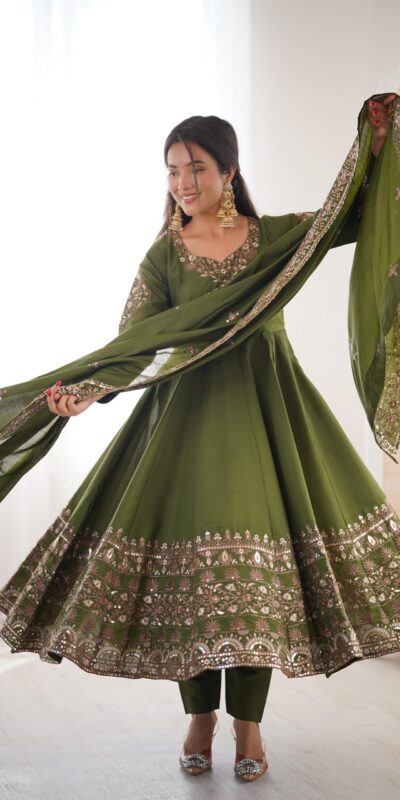 Nice Mehendi Roman Silk Embroidery Work Gown | Gowns, Bollywood Gowns, Creative Gowns, Designer Gowns, Embroidered Gowns, Party Wear Gowns