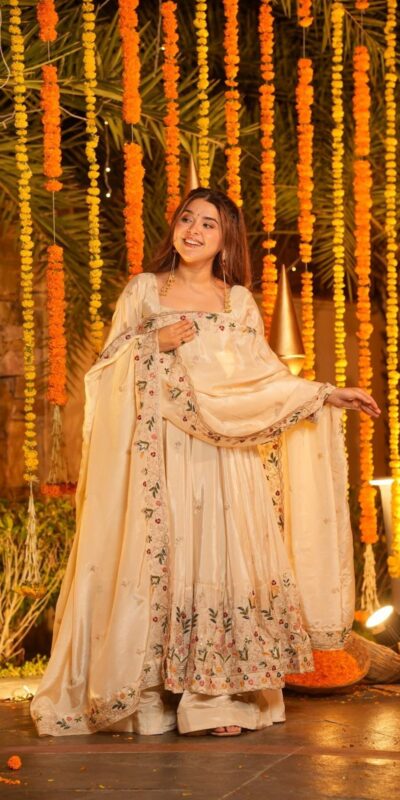 Off White Natural Crap Silk Embroidery Work Anarkali Suit | Anarkali Suits, Bollywood Anarkali, Creative-Anarkali, Designer Anarkali, Embroidered Anarkali, Party Wear Anarkali