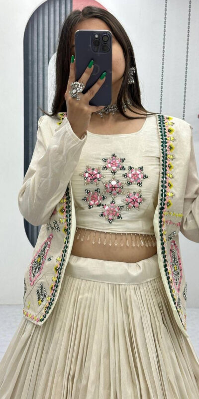 Off White Tissue Simmer Diamond Work Lehenga Choli | Jump Suits, Salwar suit, Casual Suits, Creative suits, Designer Suits, Palazzo Suits, Party Wear Suits, Patiala Suits, Straight Suits