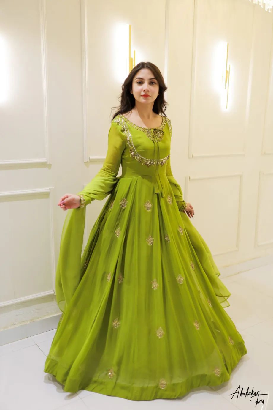 Parrot Green Georgette Embroidery Work Gown | Gowns, Bollywood Gowns, Creative Gowns, Designer Gowns, Embroidered Gowns, Party Wear Gowns