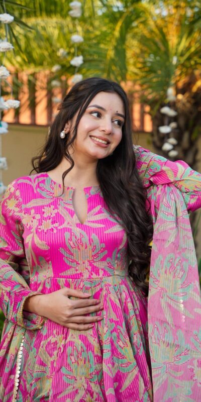 Pink Chinon Silk Printed Sequins Work Salwar Suit | Jump Suits, Tops & Bottoms, Track Suits, Salwar suit, Casual Suits, Creative suits, Designer Suits, Palazzo Suits, Party Wear Suits, Patiala Suits, Straight Suits, Trendy Wear
