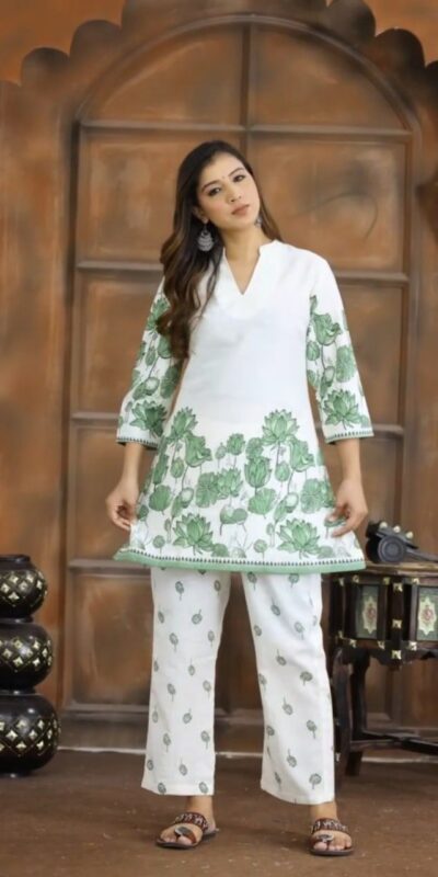 Pista Chinon Digital Print Salwar Suit | Jump Suits, Salwar suit, Casual Suits, Creative suits, Designer Suits, Palazzo Suits, Party Wear Suits, Patiala Suits, Straight Suits