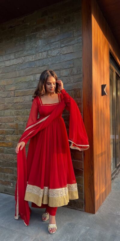 Red Blooming Gorgette Lace Work Salwar Suit | Jump Suits, Salwar suit, Casual Suits, Creative suits, Designer Suits, Palazzo Suits, Party Wear Suits, Patiala Suits, Straight Suits