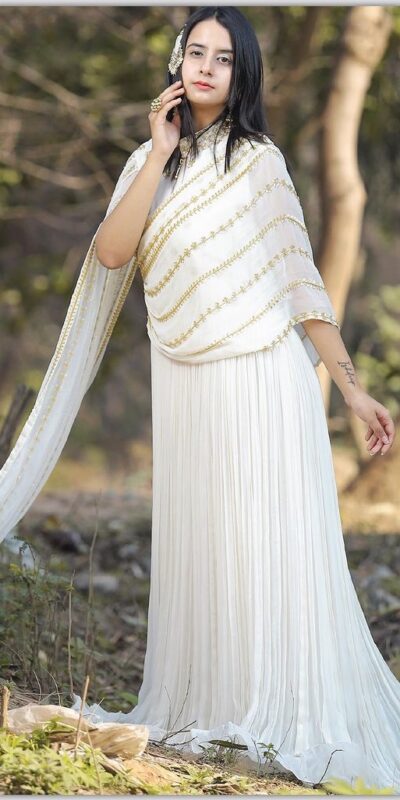 White Georgette Threadbare Sequin Work Anarkali Gown | Gowns, Bollywood Gowns, Creative Gowns, Designer Gowns, Embroidered Gowns, Party Wear Gowns, Straight Suits