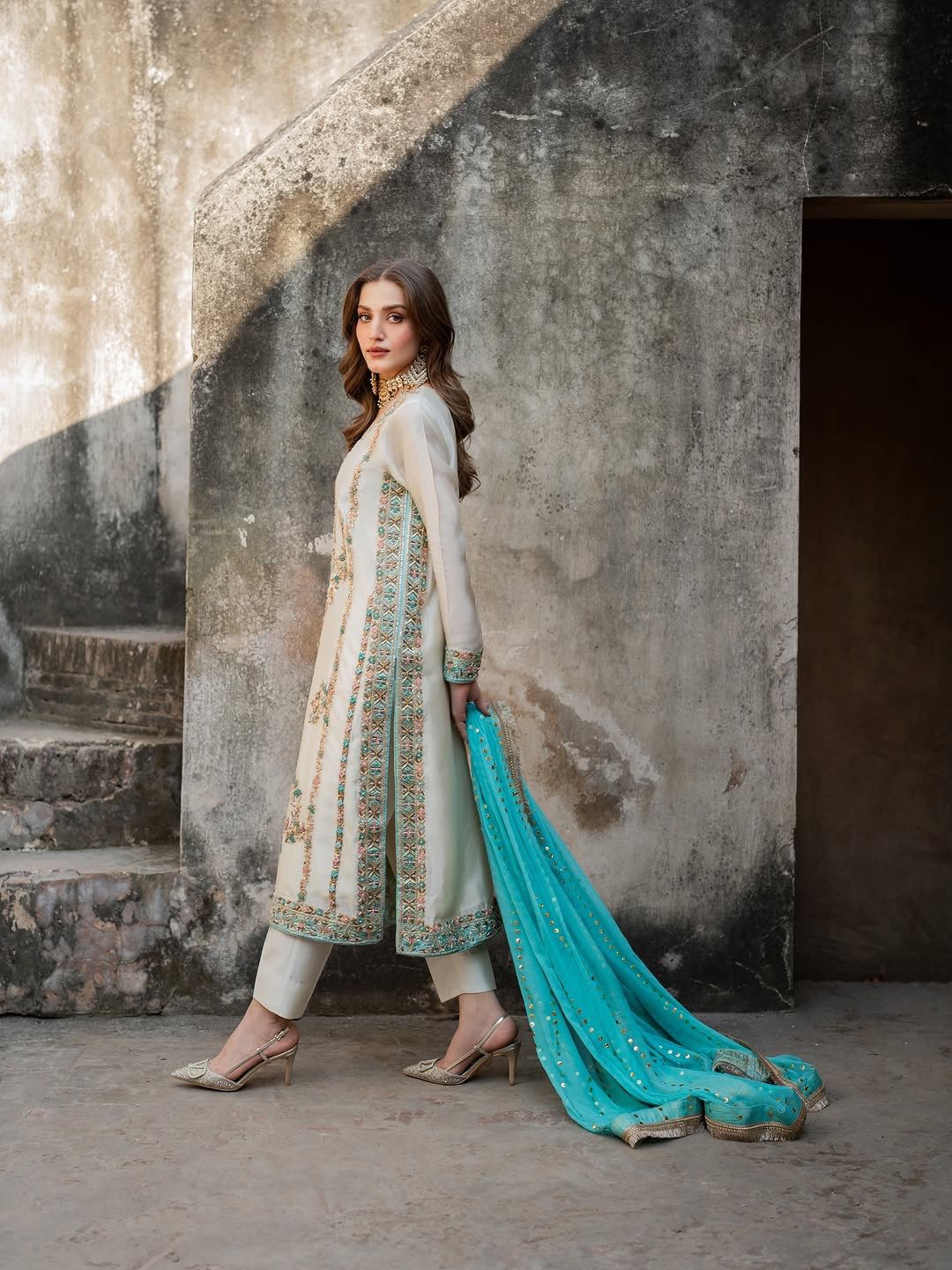 White Organza Silk Embroidery Lace Work Salwar Suit | Jump Suits, Salwar suit, Casual Suits, Creative suits, Designer Suits, Palazzo Suits, Party Wear Suits, Patiala Suits, Straight Suits