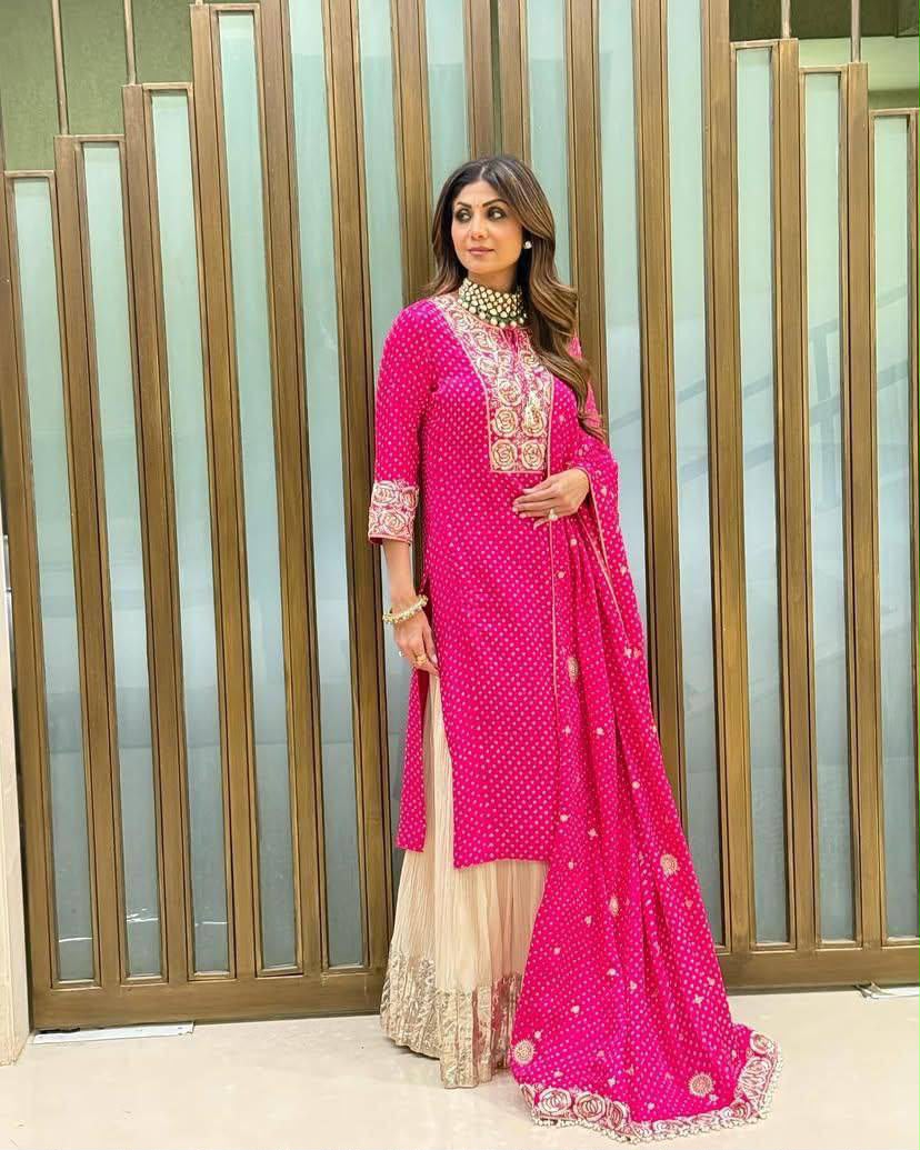 ZB 5049 Pink Faux Georgette Salwar Suit Perfect for Wedding, Party, Family Gatherings, Sangeet, Housewarming – . Affordable Price ₹2399. Days | Jump Suits, Salwar suit, Casual Suits, Creative suits, Designer Suits, Palazzo Suits, Party Wear Suits, Patiala Suits, Straight Suits