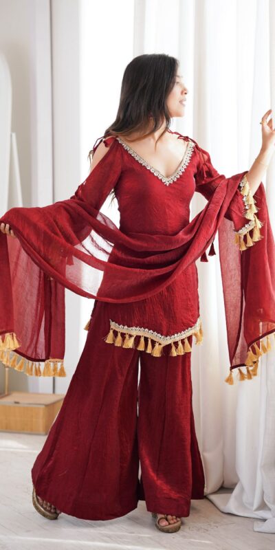 SRK 5357 Maroon Doremon Crush Salwar Suit Perfect for Wedding, Party, Traditional Day, Baisakhi, Karwa Chauth – . Exclusive Offer ₹2099. Delive | Jump Suits, Salwar suit, Casual Suits, Creative suits, Designer Suits, Palazzo Suits, Party Wear Suits, Patiala Suits, Straight Suits