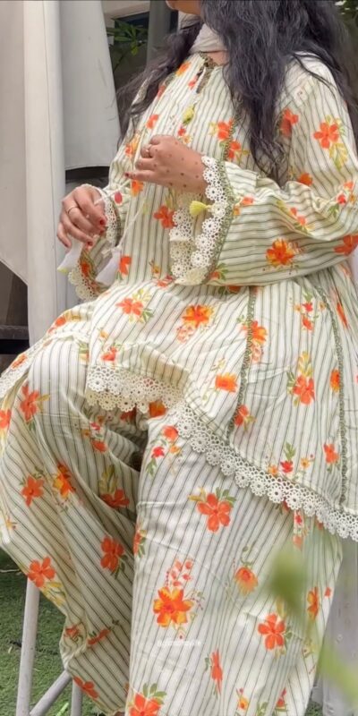 SRK 5362 Off White Natural Crep Lace Work & Digital Print Salwar Suit . Exclusive Offer ₹1899. Delivery 4-6 Working Days. Shop now. | Jump Suits, Salwar suit, Casual Suits, Creative suits, Designer Suits, Palazzo Suits, Party Wear Suits, Patiala Suits, Straight Suits
