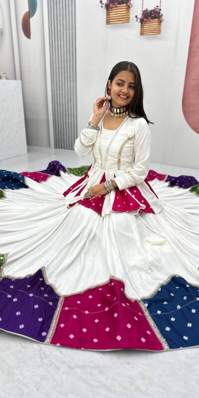 PC N54 White in Pure Cotton Mirror Work & Gamthi Work Lehenga Choli . Exclusive Offer ₹3049. Delivery 4-6 Working Days. Shop now. | Lehenga, Bollywood Lehenga, Creative Lehenga, Designer Lehenga, Embroidered Lehenga, Party Wear Lehenga
