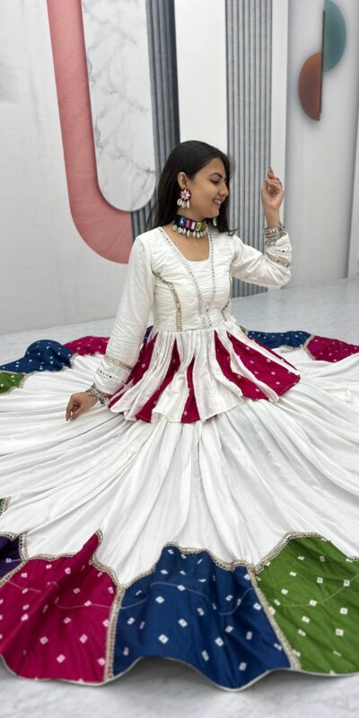PC N54 White in Pure Cotton Mirror Work & Gamthi Work Lehenga Choli . Exclusive Offer ₹3049. Delivery 4-6 Working Days. Shop now. | Lehenga, Bollywood Lehenga, Creative Lehenga, Designer Lehenga, Embroidered Lehenga, Party Wear Lehenga