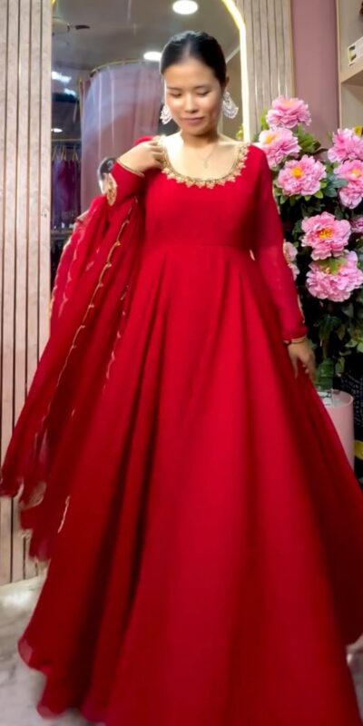 VLM 351 Red Fox Perfect for Wedding, Party, Durga Puja, Diwali, Anniversary –Georgette Gown. Now at just ₹2199. Delivery 4-6 Working Days. Shop now. | Gowns, Bollywood Gowns, Creative Gowns, Designer Gowns, Embroidered Gowns, Party Wear Gowns