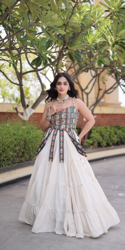 KA 5075 White Kora Cotton Lehenga Choli erfect for Wedding, Party, Haldi, Traditional Day, Makar Sankranti – . Special Price ₹2899. Delivery 4-6 Working | Lehenga, Bollywood Lehenga, Creative Lehenga, Designer Lehenga, Embroidered Lehenga, Party Wear Lehenga
