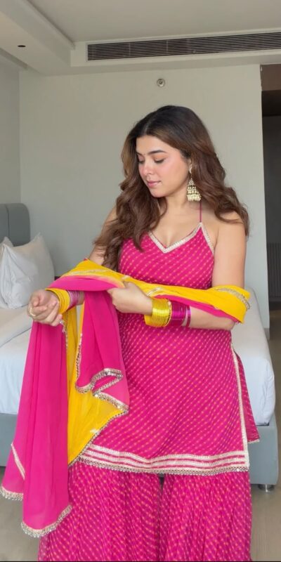 KD 1639 Pink | Faux Georgette Salwar Suit with Mirror Work & Embroidery Work. Get it for ₹2399. Delivery 4-6 Working Days. Shop now. | Jump Suits, Salwar suit, Casual Suits, Creative suits, Designer Suits, Palazzo Suits, Party Wear Suits, Patiala Suits, Straight Suits