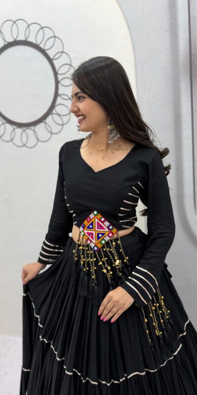 PC 597 Black in Pure Cotton Mirror Work & Gamthi Work Lehenga Choli . Exclusive Offer ₹2899. Delivery 4-6 Working Days. Shop now. | Lehenga, Bollywood Lehenga, Creative Lehenga, Designer Lehenga, Embroidered Lehenga, Party Wear Lehenga