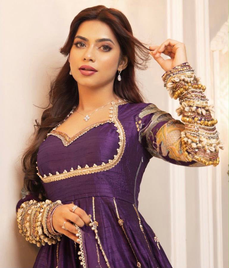 ST 1039 in Purple Blooming Vichitra Zari Work & Embroidery Work Gown . Festive Deal ₹2399. Delivery 4-6 Working Days. Shop now. | Gowns, Bollywood Gowns, Creative Gowns, Designer Gowns, Embroidered Gowns, Party Wear Gowns