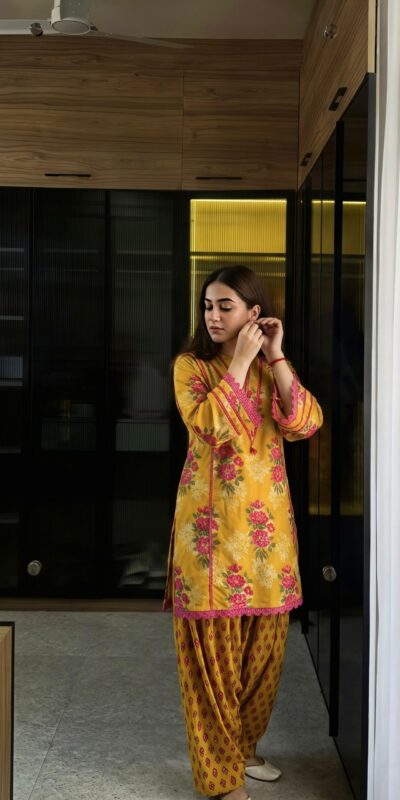 NSR 909 Yellow Color Natural Crep Salwar Suit with Digital Print. Get it for ₹1999. Delivery 4-6 Working Days. Online Shop now. | Jump Suits, Salwar suit, Casual Suits, Creative suits, Designer Suits, Palazzo Suits, Party Wear Suits, Patiala Suits, Straight Suits