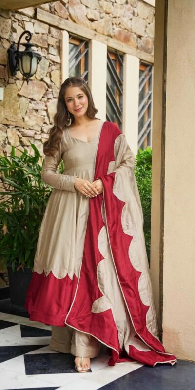 AD 249 Off White Roman Silk Gown with Mirror Work & Embroidery Work. Special Price ₹2999. Delivery 4-6 Working Days. Shop now. | Gowns, Bollywood Gowns, Creative Gowns, Designer Gowns, Embroidered Gowns, Party Wear Gowns