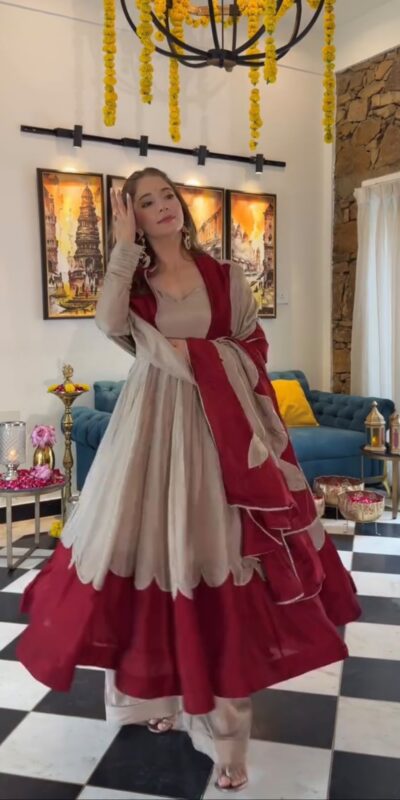 AD 249 Off White Roman Silk Gown with Mirror Work & Embroidery Work. Special Price ₹2999. Delivery 4-6 Working Days. Shop now. | Gowns, Bollywood Gowns, Creative Gowns, Designer Gowns, Embroidered Gowns, Party Wear Gowns