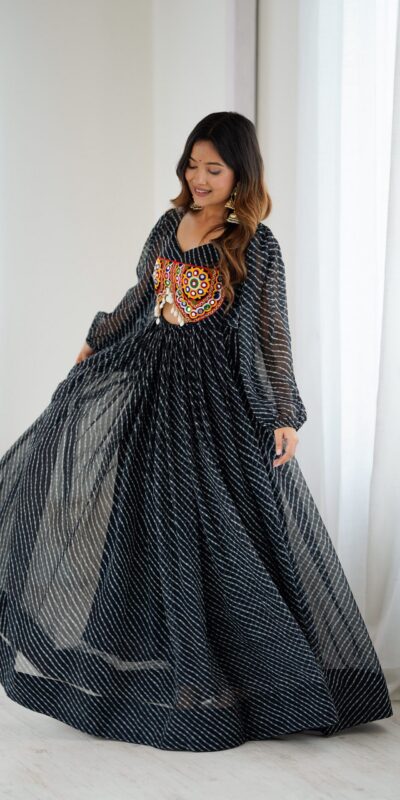 SP 40 Black Georgette Digital Print Work Gown for Wedding, Party, Cultural Events, Traditional Day, Pooja . Grab it for ₹1799. Delivery 4-6 Working Day | Gowns, Bollywood Gowns, Creative Gowns, Designer Gowns, Embroidered Gowns, Party Wear Gowns