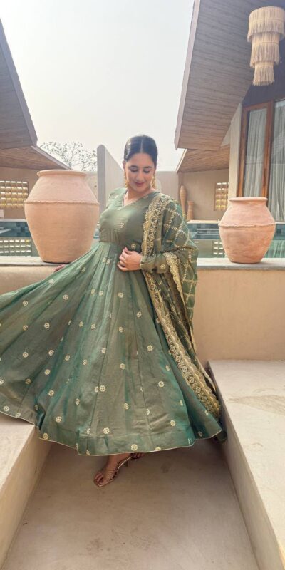 MD 3086 Pista Moss Fendy Salwar Suit Perfect for Wedding, Party, Baby Shower, Engagement, Bridal Wear – . Get it for ₹2849. Delivery 4-6 Working Days. | Anarkali Suits, Bollywood Anarkali, Creative-Anarkali, Designer Anarkali, Embroidered Anarkali, Party Wear Anarkali