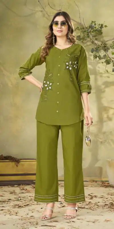 DIVA 162 Green Color Cotton Kurti with Printed Designer Work. Exclusive Offer ₹1749. Delivery 4-6 Working Days. Online Shop now. | Kurti, Bollywood Kurti, Creative Kurtis, Designer Kurti, Party Wear Kurti, Selfie Kurti
