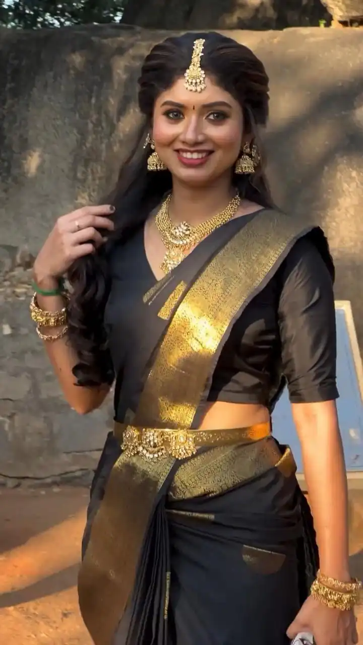 Black Butti Jacquard Saree | Sarees, Bollywood Sarees, Creative Sarees, Designer Sarees, Embroidered Sarees, Ethnic Saree, Modern Digital sarees, Party Wear Sarees