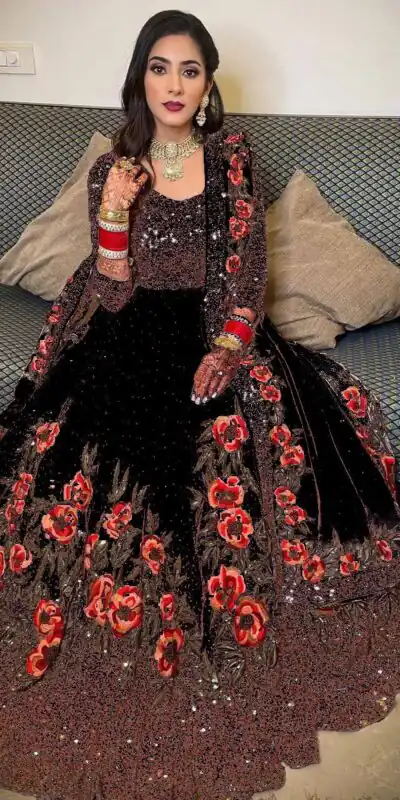 Black Full Sequins Diamond Work Gown | Gowns, Bollywood Gowns, Creative Gowns, Designer Gowns, Embroidered Gowns, Party Wear Gowns
