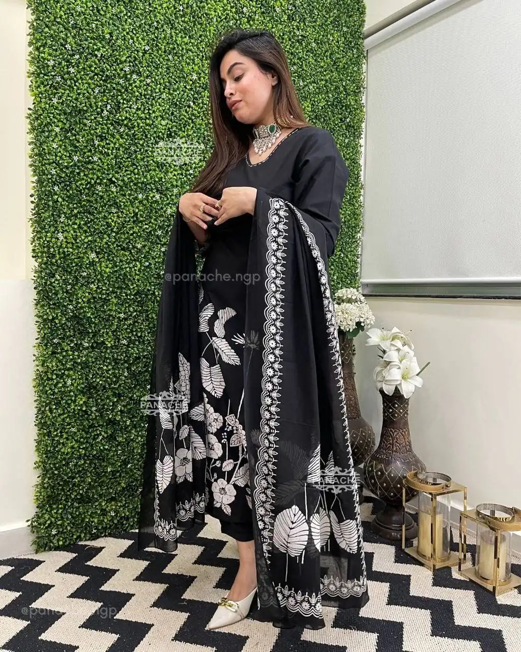 Black Georgette Digital Print Salwar Suit | Jump Suits, Salwar suit, Casual Suits, Creative suits, Designer Suits, Palazzo Suits, Party Wear Suits, Patiala Suits, Straight Suits