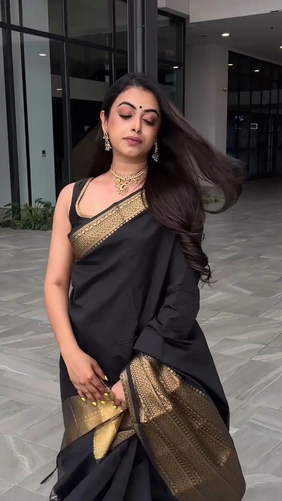 Black Jacquard Saree | Sarees, Bollywood Sarees, Creative Sarees, Designer Sarees, Embroidered Sarees, Ethnic Saree, Modern Digital sarees, Party Wear Sarees