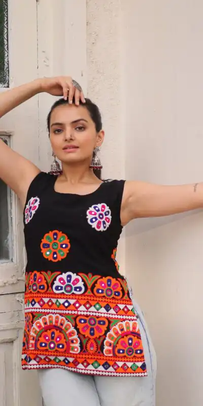 KA 1196 Black Georgette Kurti with Gamthi Work.Wedding, Party, Festive, Events, Exclusive Offer ₹1469. Delivery 4-6 Working Days. Shop now. | Kurti, Bollywood Kurti, Creative Kurtis, Designer Kurti, Party Wear Kurti, Selfie Kurti