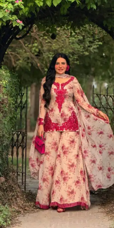SRK 5352 Red Color Faux Georgette Salwar Suit with Designer Work. Affordable Price ₹2049. Delivery 4-6 Working Days. Shop now. | Jump Suits, Salwar suit, Casual Suits, Creative suits, Designer Suits, Palazzo Suits, Party Wear Suits, Patiala Suits, Straight Suits