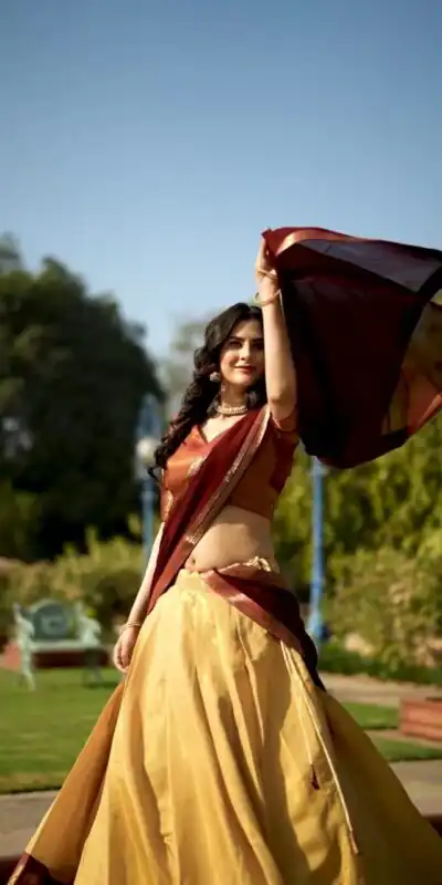 Cream Kanchipuram Zari Weaving Lehenga Choli | Lehenga, Bollywood Lehenga, Creative Lehenga, Designer Lehenga, Embroidered Lehenga, Party Wear Lehenga