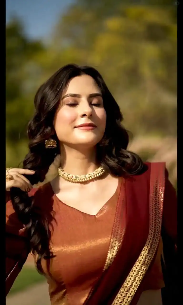 Cream Kanchipuram Zari Weaving Lehenga Choli | Lehenga, Bollywood Lehenga, Creative Lehenga, Designer Lehenga, Embroidered Lehenga, Party Wear Lehenga