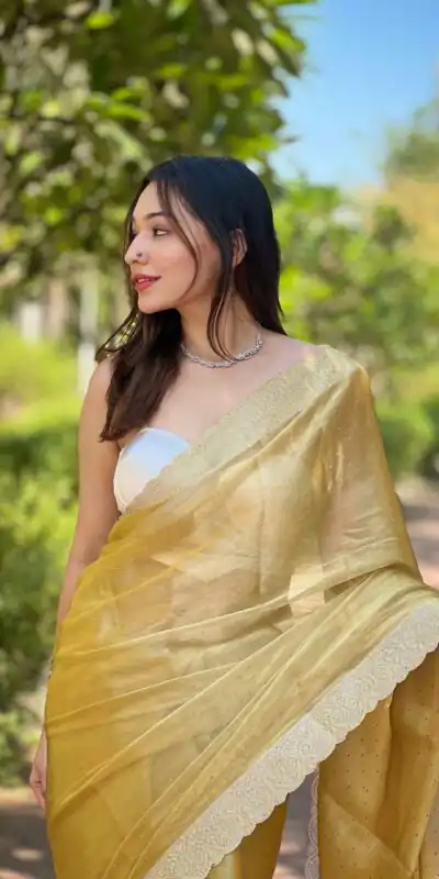 Golden Silk Diamond Sequins Saree | Sarees, Bollywood Sarees, Creative Sarees, Designer Sarees, Embroidered Sarees, Ethnic Saree, Modern Digital sarees, Party Wear Sarees