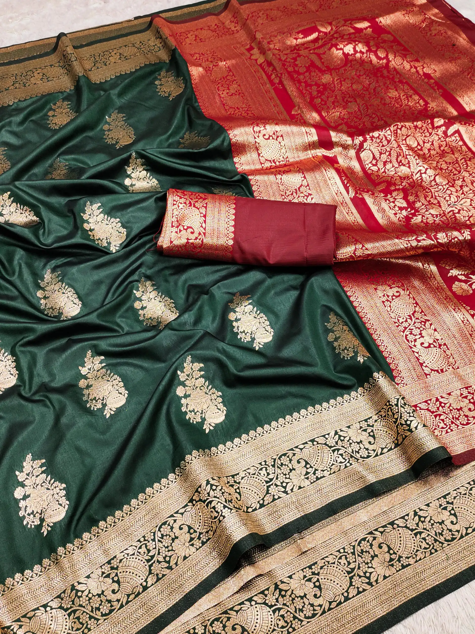 Green Banarasi Silk Zari Lace Work All Over Saree | Sarees, Bollywood Sarees, Creative Sarees, Designer Sarees, Embroidered Sarees, Ethnic Saree, Modern Digital sarees, Party Wear Sarees