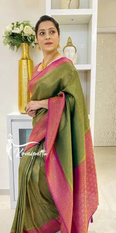 Green Lichi Silk Lace Border Work Saree | Sarees, Bollywood Sarees, Creative Sarees, Designer Sarees, Embroidered Sarees, Ethnic Saree, Modern Digital sarees, Party Wear Sarees