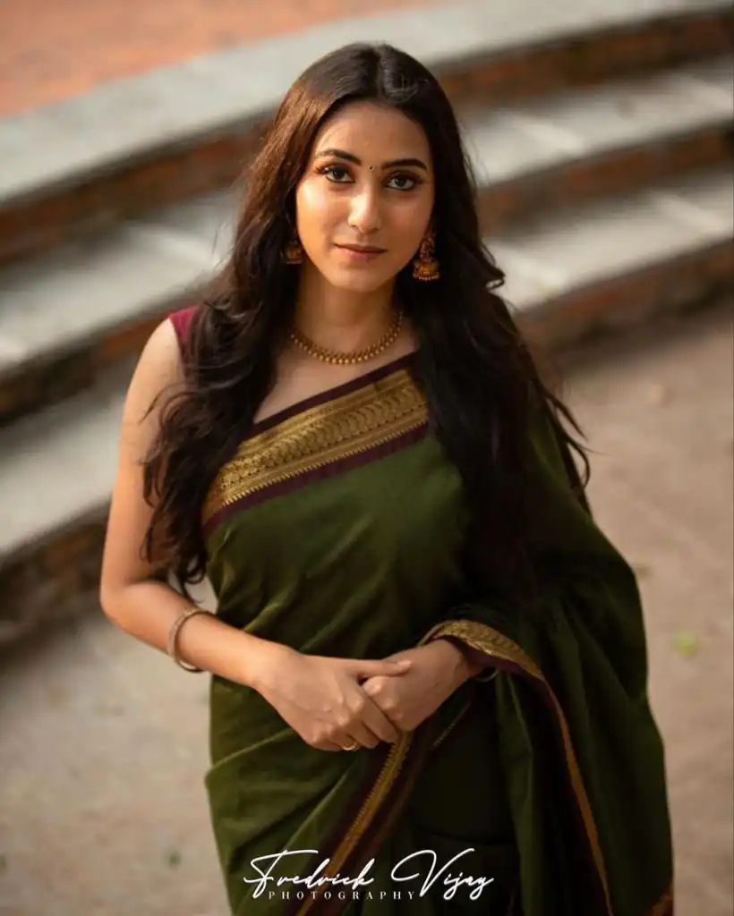 Green Soft Silk Cloth Jacquard All Over Saree | Sarees, Bollywood Sarees, Creative Sarees, Designer Sarees, Embroidered Sarees, Ethnic Saree, Modern Digital sarees, Party Wear Sarees