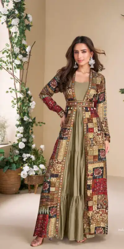 Grey Blooming Georgette Mirror Work Embroider Kurti | Kurti, Bollywood Kurti, Creative Kurtis, Designer Kurti, Party Wear Kurti, Selfie Kurti