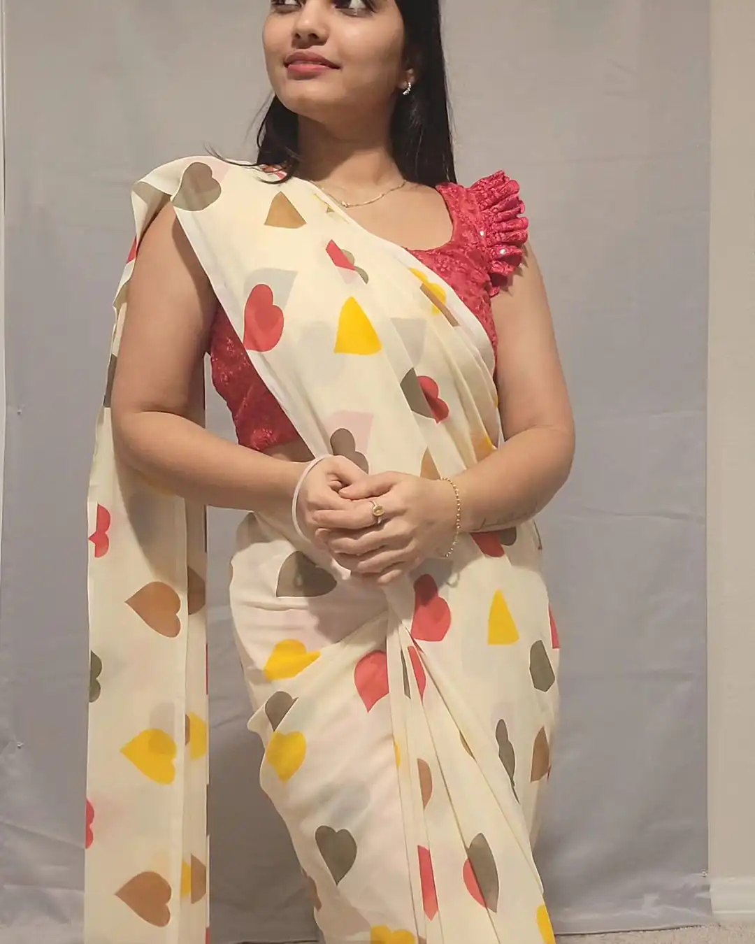 Half White Soft Georgette Silk Digital Print Heart Design Saree | Sarees, Bollywood Sarees, Creative Sarees, Designer Sarees, Embroidered Sarees, Ethnic Saree, Modern Digital sarees, Party Wear Sarees