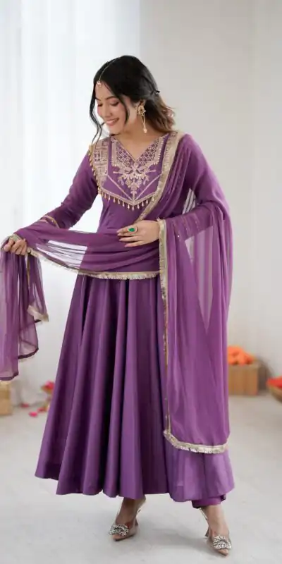 Lavender Roman Silk Lace Work Border Gown | Gowns, Bollywood Gowns, Creative Gowns, Designer Gowns, Embroidered Gowns, Party Wear Gowns