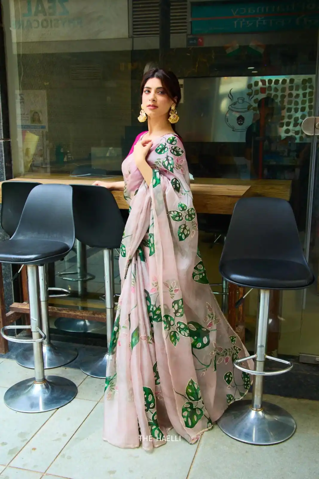 Light Pink Soft Organza Zardosi Pitha Work Saree | Sarees, Bollywood Sarees, Creative Sarees, Designer Sarees, Embroidered Sarees, Ethnic Saree, Modern Digital sarees, Party Wear Sarees