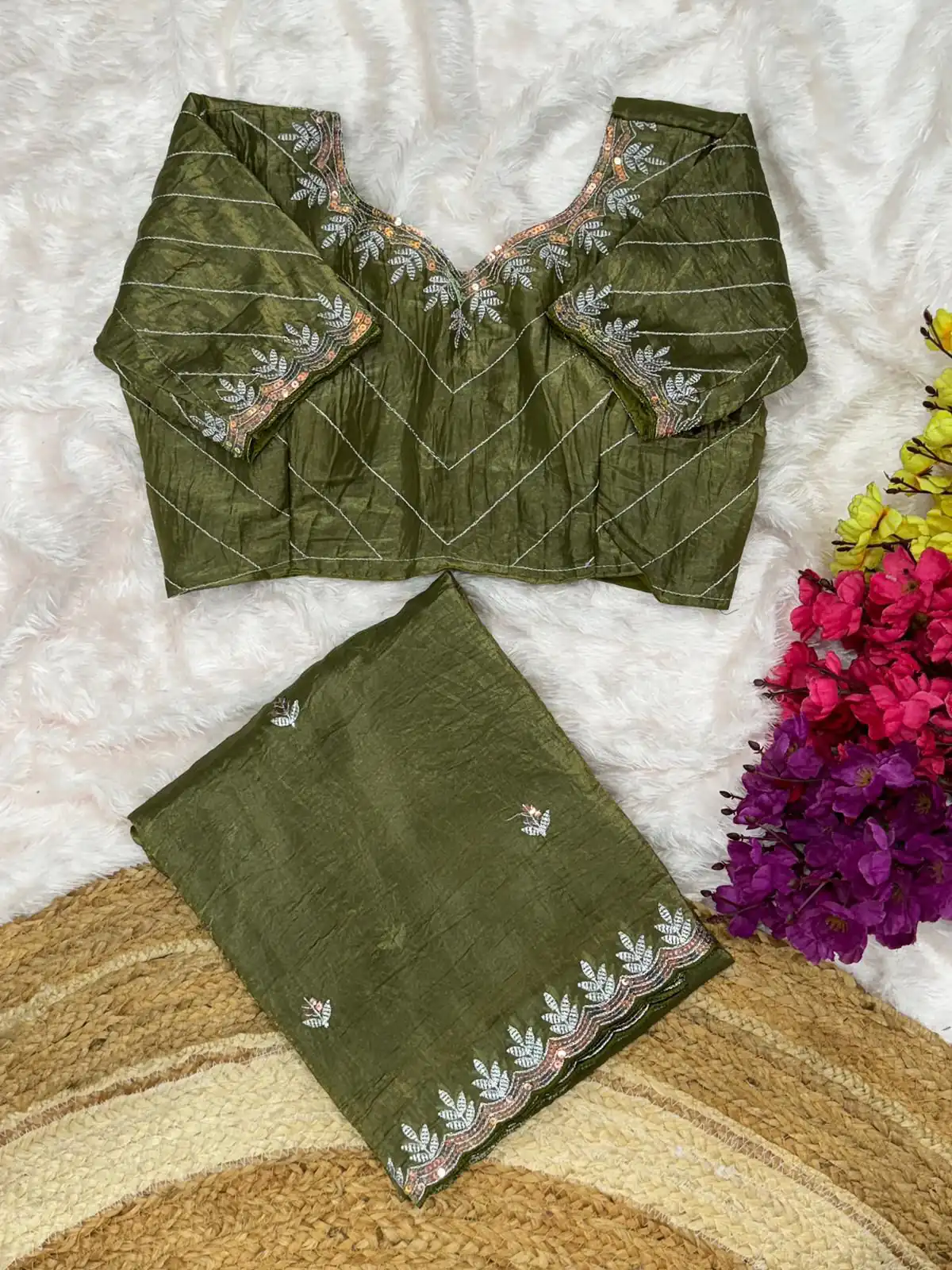 Mahendi Gold Crush Embroidery Work Saree | Sarees, Bollywood Sarees, Creative Sarees, Designer Sarees, Embroidered Sarees, Ethnic Saree, Modern Digital sarees, Party Wear Sarees