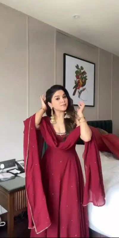Maroon Foix Georgette Thread Real Mirror Diamond Salwar Suit | Jump Suits, Salwar suit, Casual Suits, Creative suits, Designer Suits, Palazzo Suits, Party Wear Suits, Patiala Suits, Straight Suits