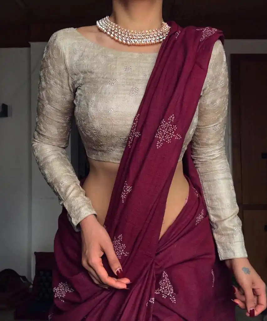Maroon Natural Silk With Thread Embroidery Saree | Sarees, Bollywood Sarees, Creative Sarees, Designer Sarees, Embroidered Sarees, Ethnic Saree, Modern Digital sarees, Party Wear Sarees